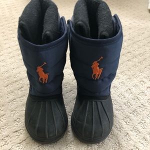 Barely worn toddler boy snow boots
